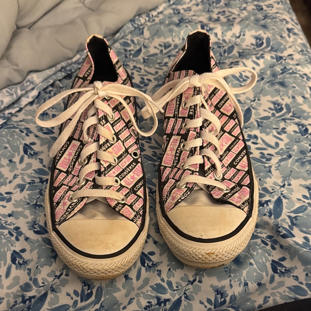 Converse Kids Sneakers in Pink and Black